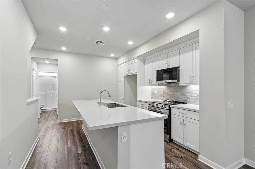 Townhouse at 4007 Valley Oak Lane C, El Monte — photo 6 of 12