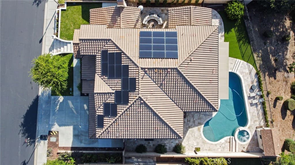 Home at 1127 Las Colinas Way, San Dimas — photo 10 of 12