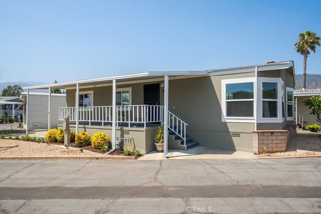 Home at 840 E Foothill 84, Azusa — photo 2 of 12