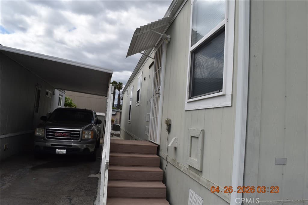 Home at 1081 W Arrow Hwy 86, Azusa — photo 4 of 12