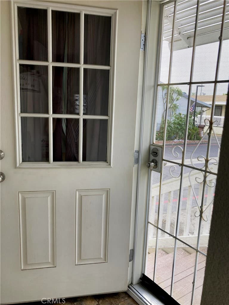 Home at 1081 W Arrow Hwy 86, Azusa — photo 6 of 12