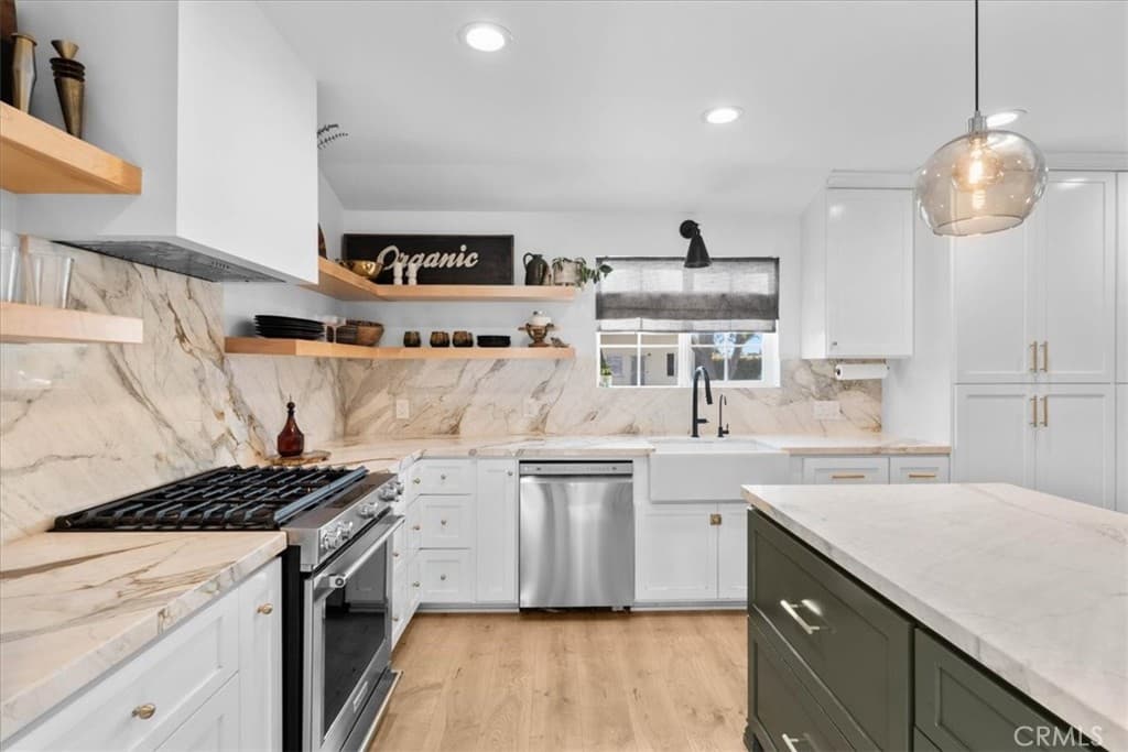 Home at 1802 Russell Place, Pomona — photo 9 of 12