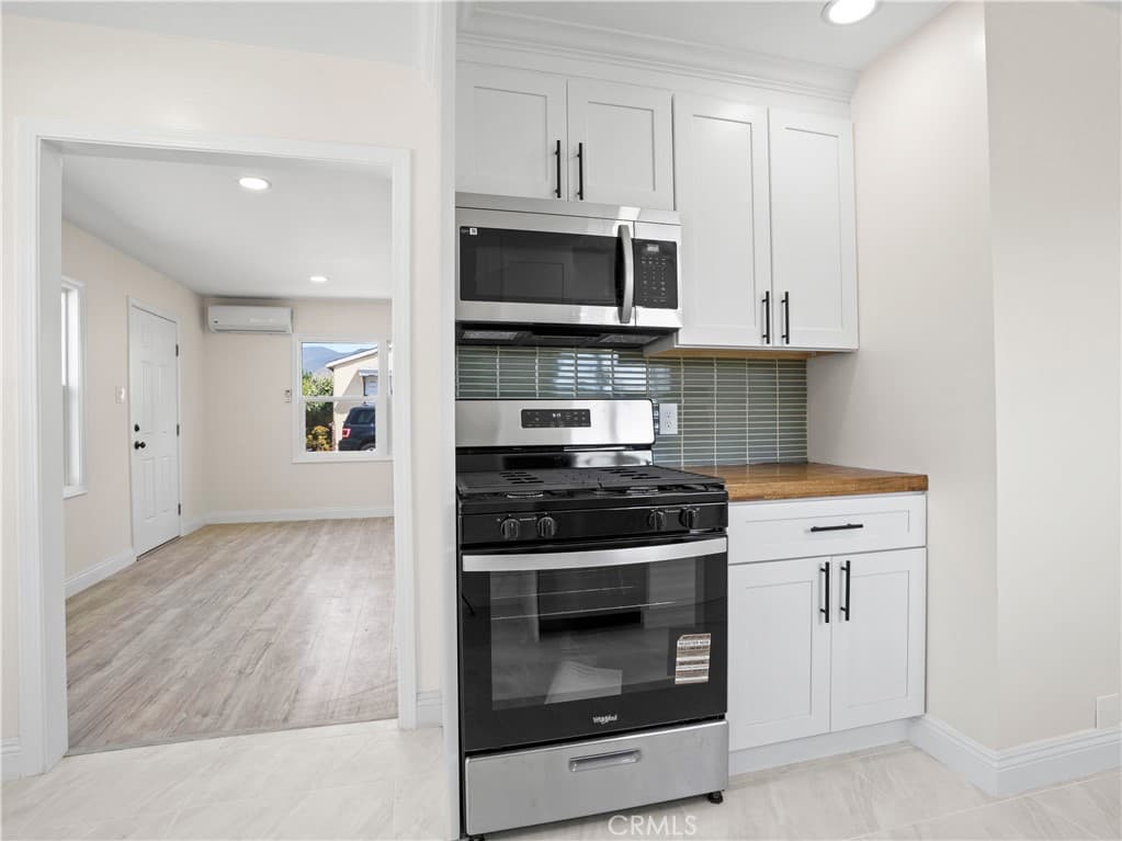 Home at 334 N Vernon, Azusa — photo 5 of 12