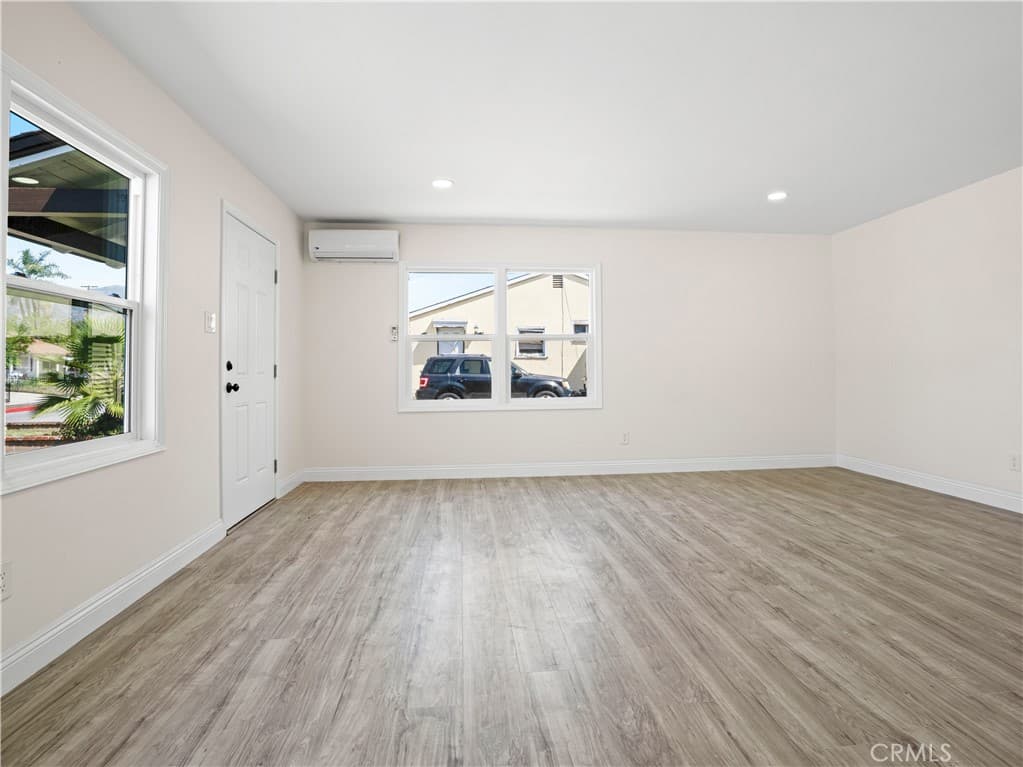 Home at 334 N Vernon, Azusa — photo 10 of 12