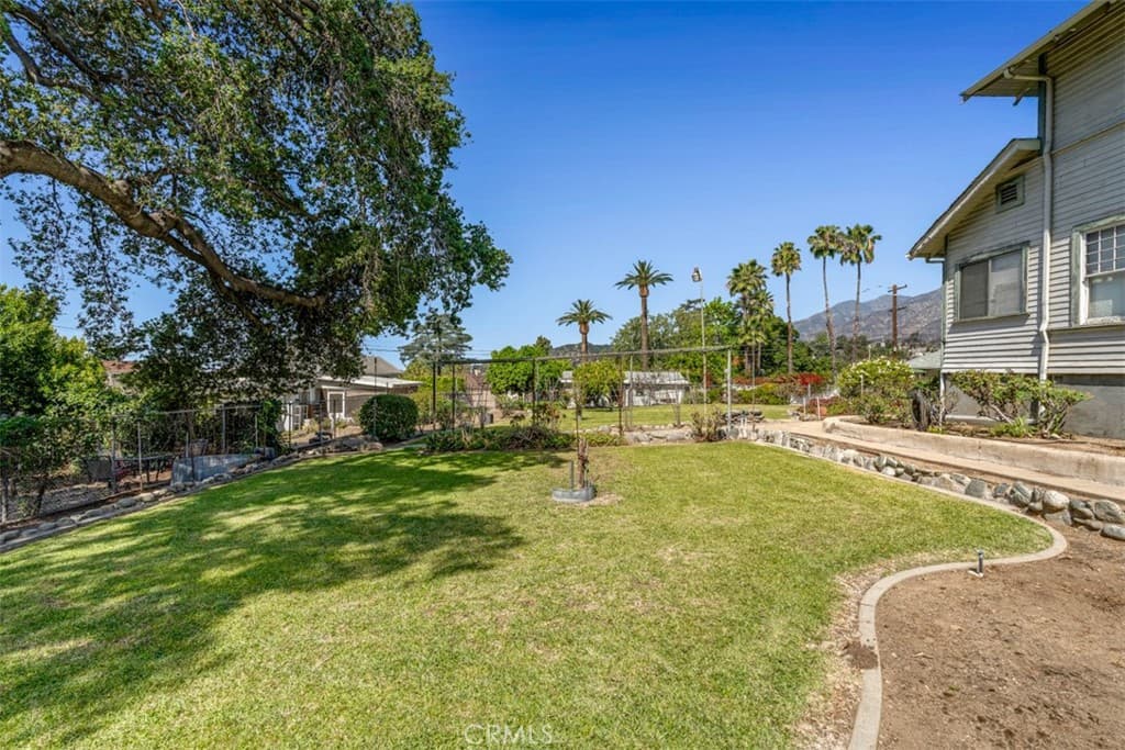 Home at 425 N Canyon, Monrovia — photo 10 of 12