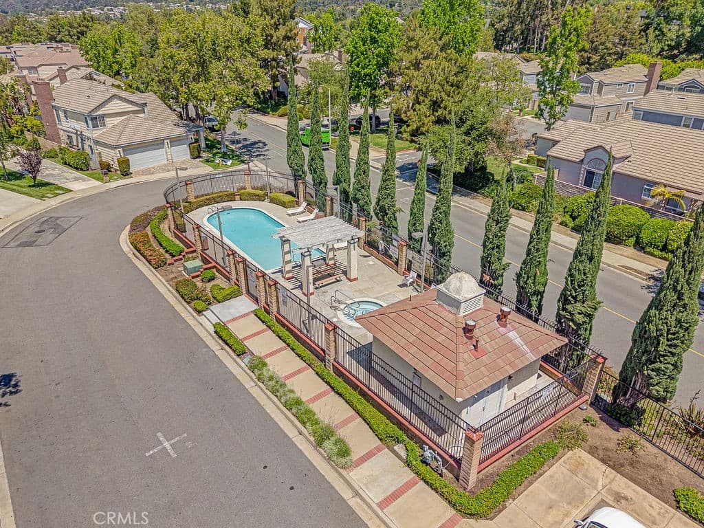 Home at 3246 Barn Owl Way, La Verne — photo 4 of 12