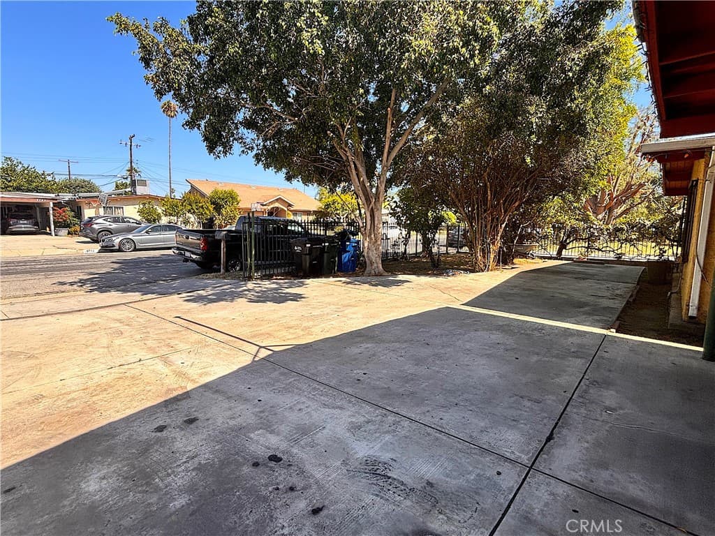 Home at 5703 N Rockvale, Azusa — photo 3 of 8