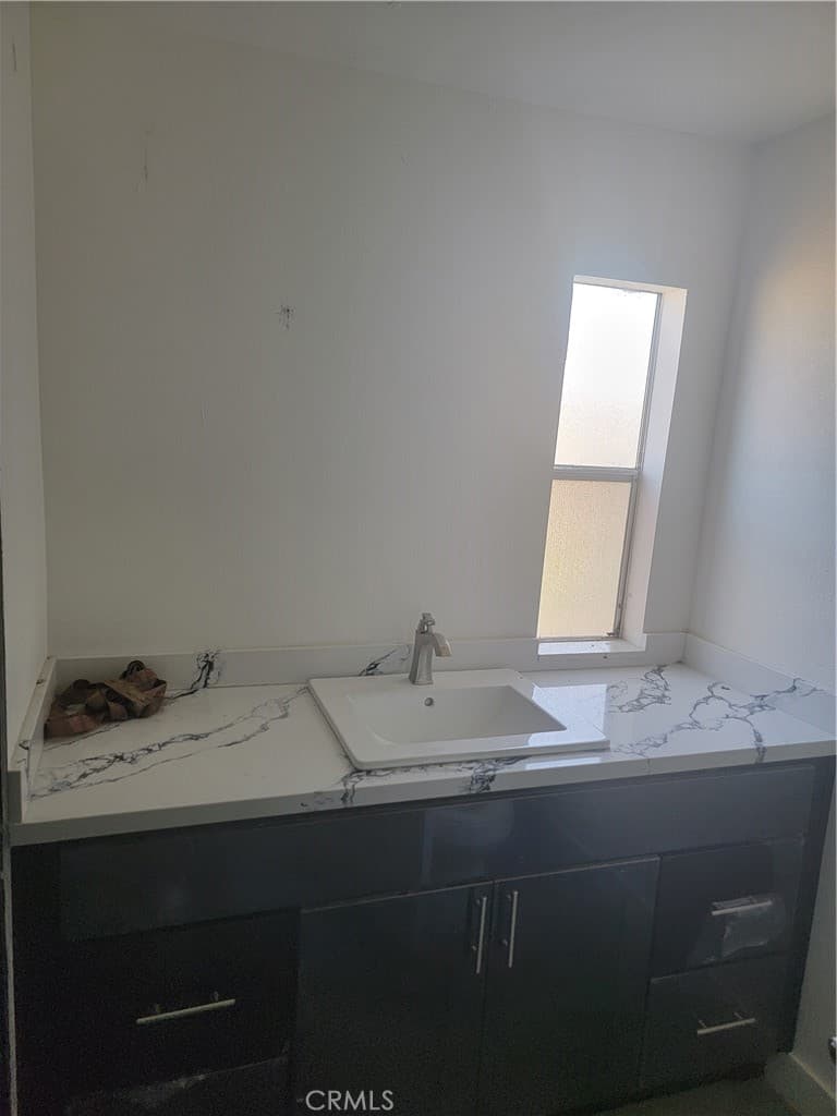Home at 10991 Pipeline Avenue, Pomona — photo 7 of 7