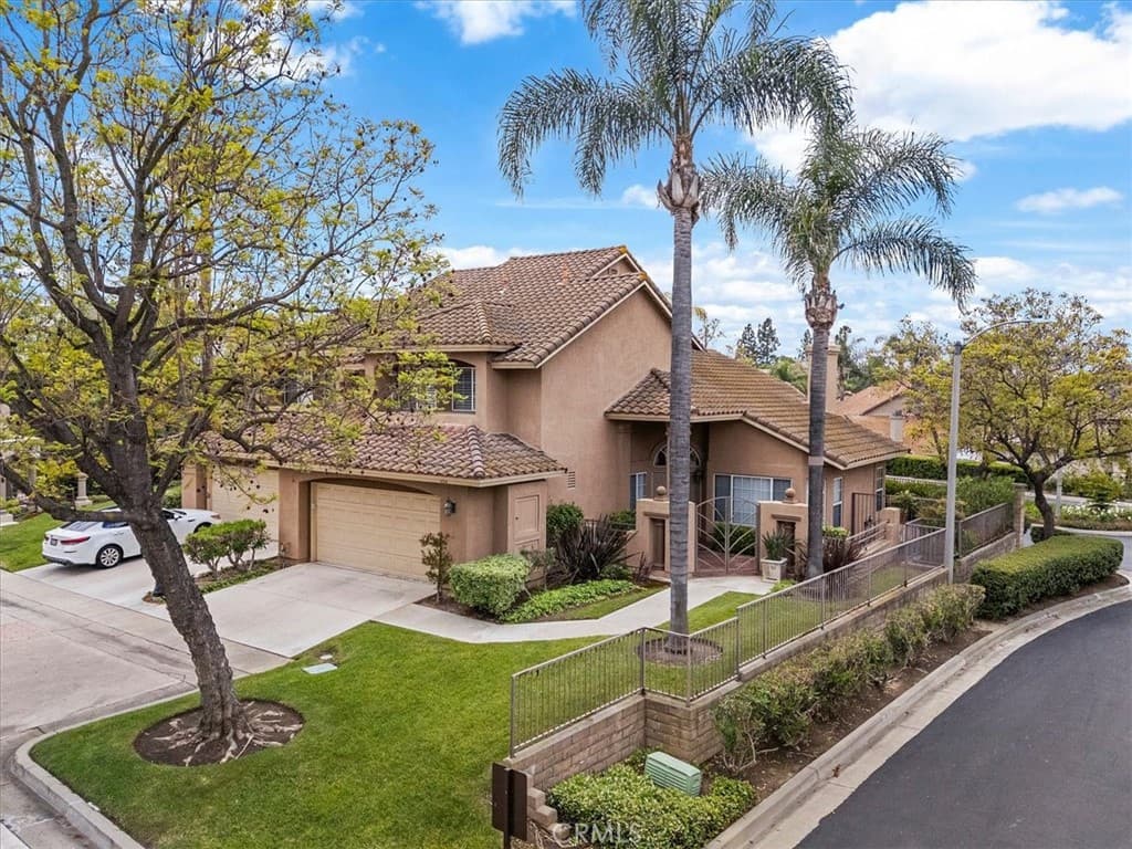 Home at 304 Calle Moreno, San Dimas — photo 2 of 12