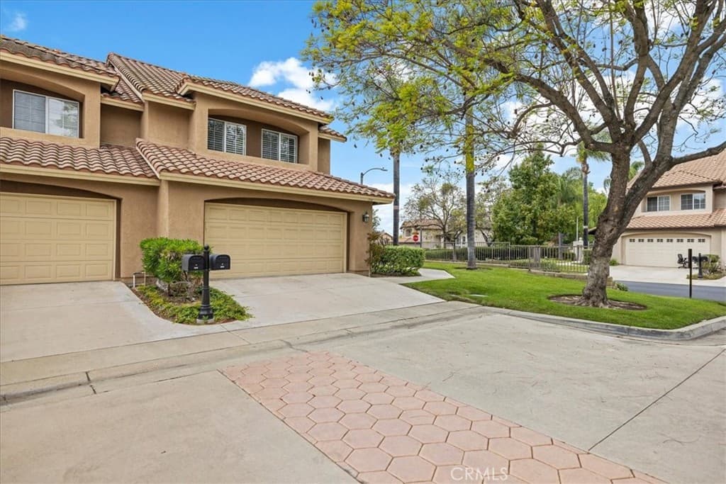 Home at 304 Calle Moreno, San Dimas — photo 4 of 12