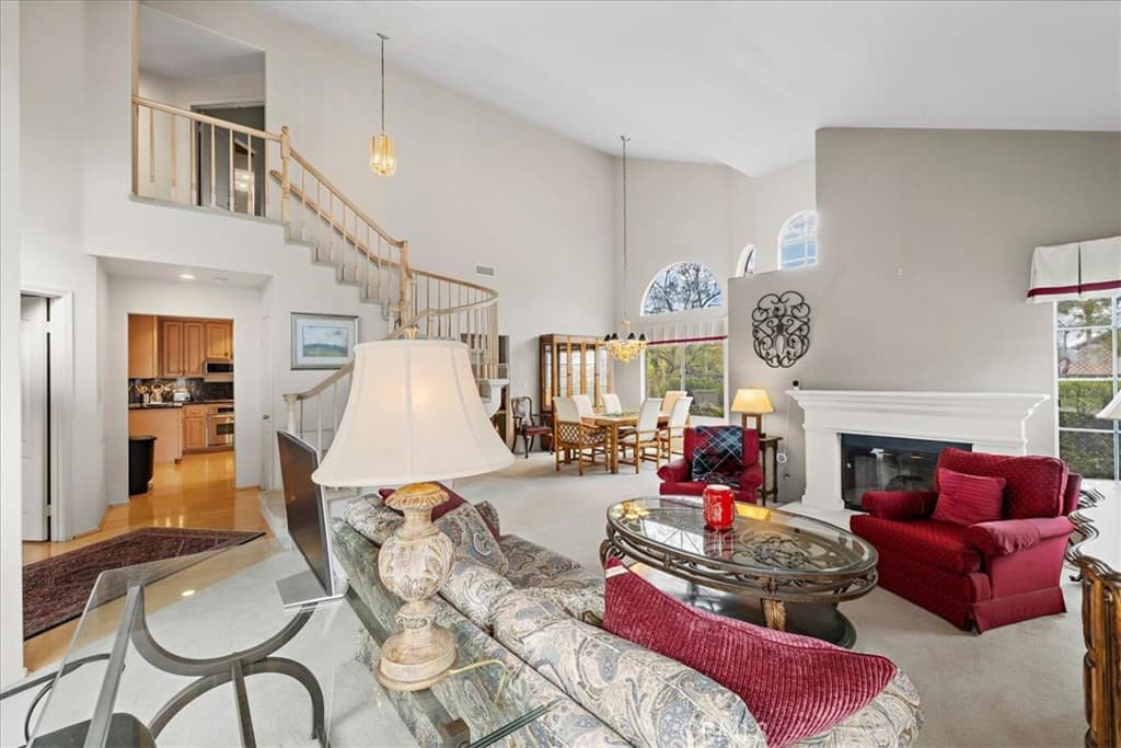 Home at 304 Calle Moreno, San Dimas — photo 10 of 12