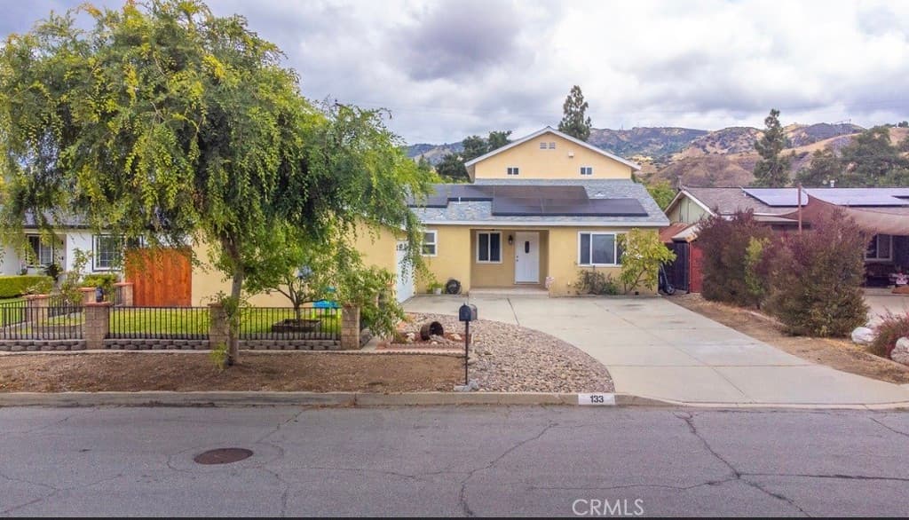 Home at 133 W Alford Street, San Dimas — photo 1 of 12