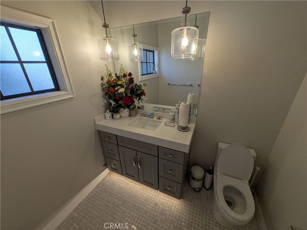 Home at 3742 Hollins, Claremont — photo 12 of 12