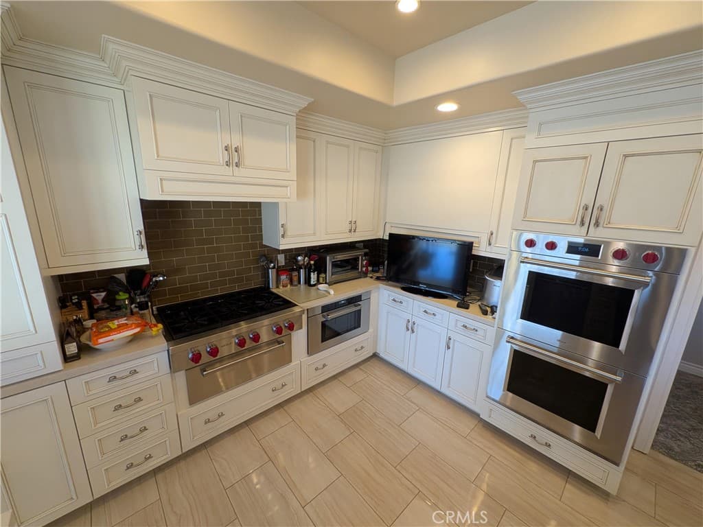 Home at 3742 Hollins, Claremont — photo 8 of 12