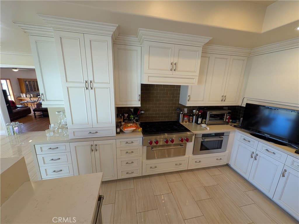 Home at 3742 Hollins, Claremont — photo 9 of 12
