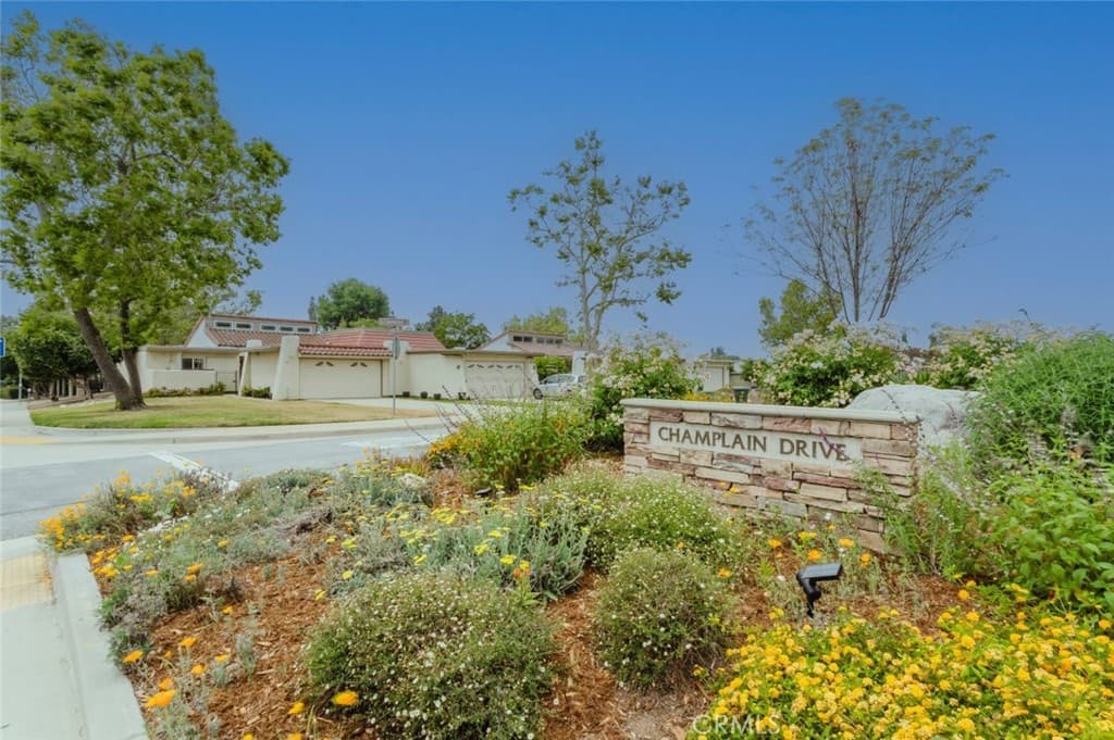Home at 410 Champlain Drive, Claremont — photo 2 of 12