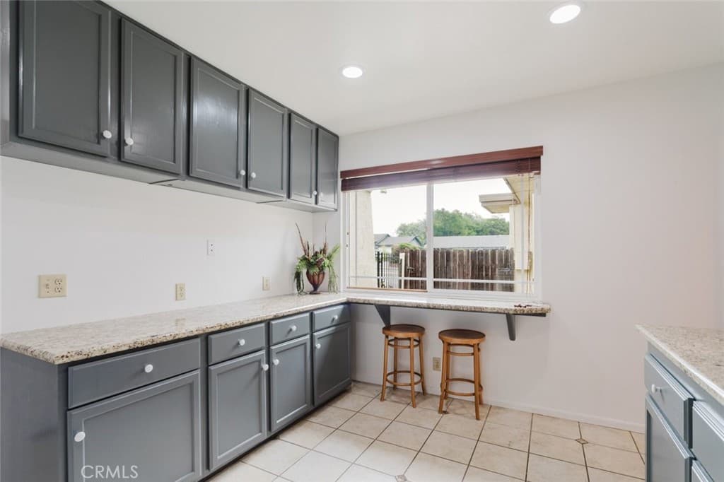 Home at 410 Champlain Drive, Claremont — photo 7 of 12