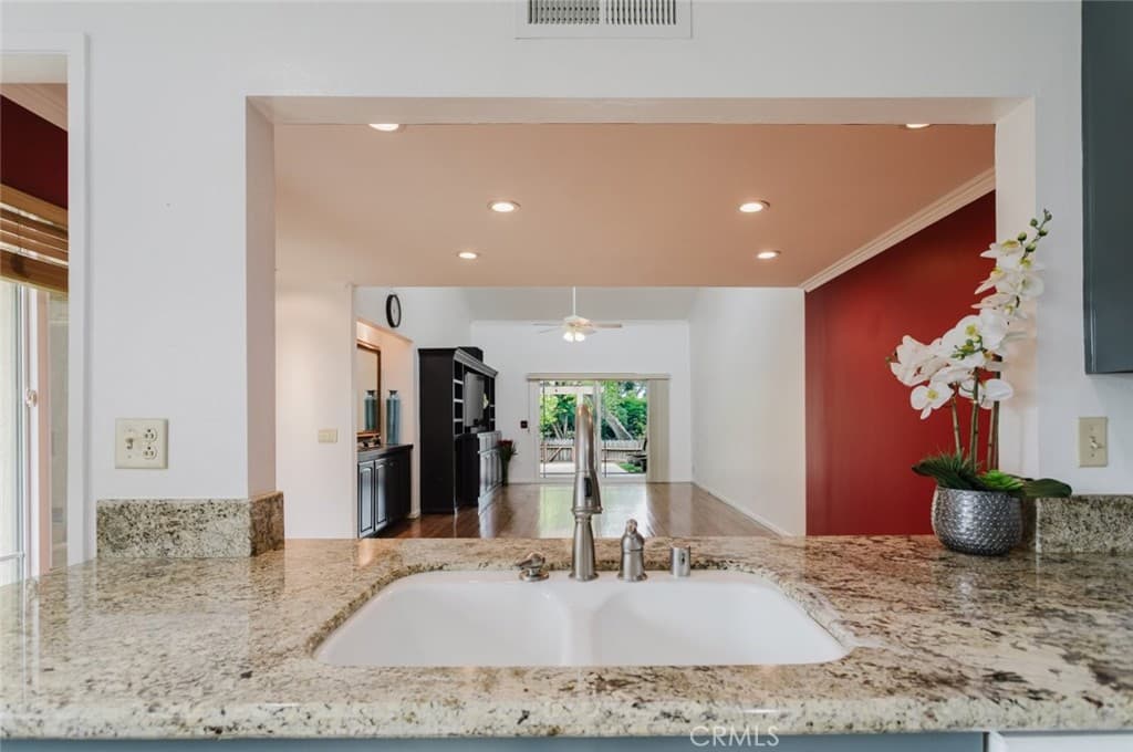 Home at 410 Champlain Drive, Claremont — photo 10 of 12