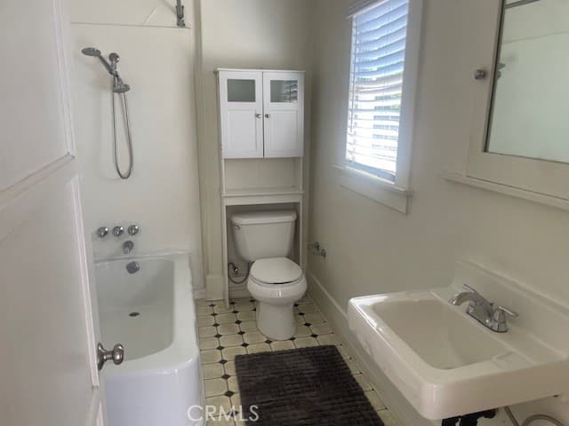 Home at 218 W 12th, Claremont — photo 11 of 12