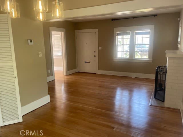 Home at 218 W 12th, Claremont — photo 3 of 12