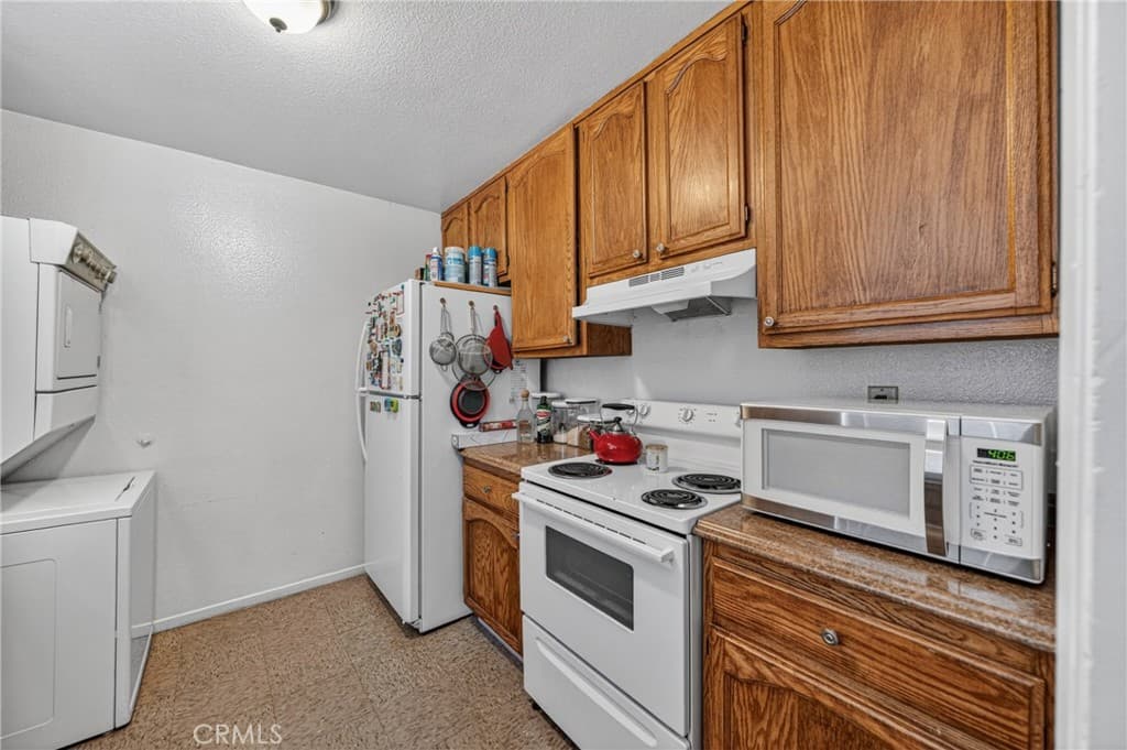 Home at 2524 Price, La Verne — photo 6 of 12