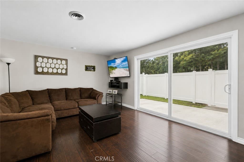 Condo at 698 E 5th Street, Azusa — photo 7 of 12