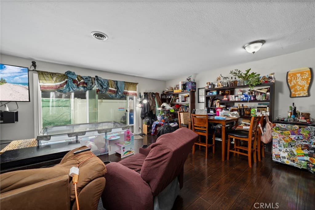 Condo at 698 E 5th Street, Azusa — photo 10 of 12