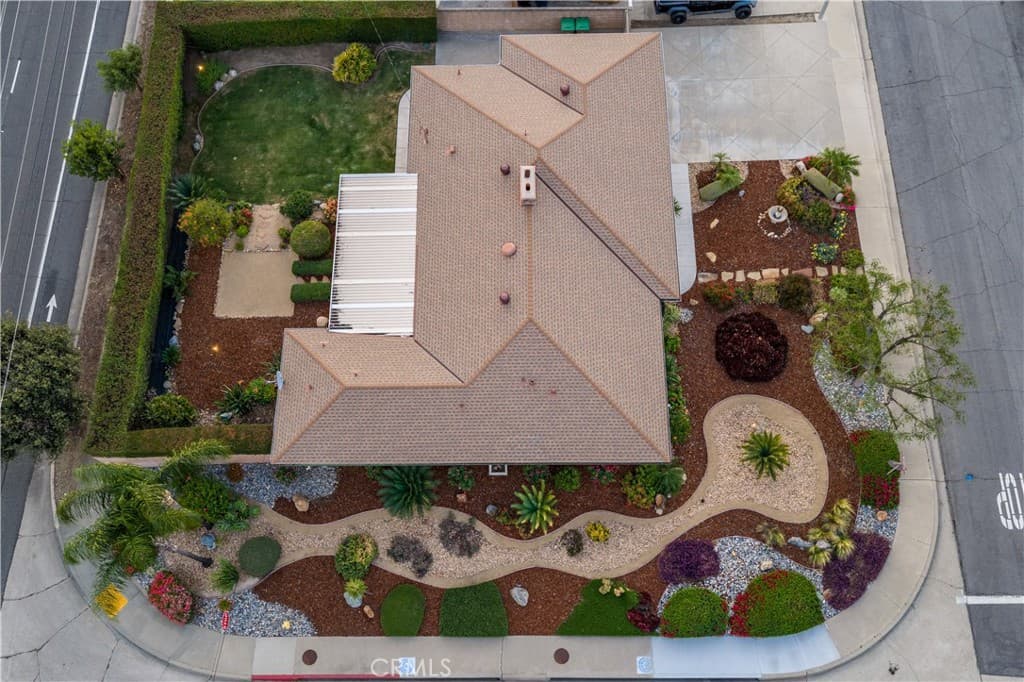 Home at 102 W Monterrey Drive, Claremont — photo 3 of 12