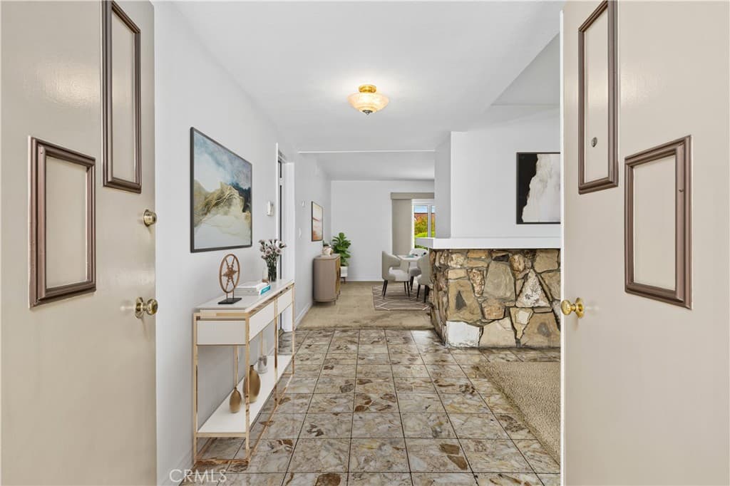 Home at 102 W Monterrey Drive, Claremont — photo 8 of 12