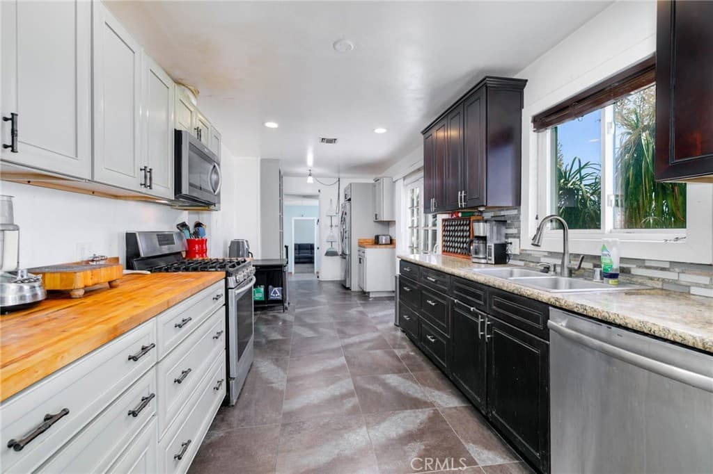 Home at 1606 E Rowland Avenue, West Covina — photo 7 of 12