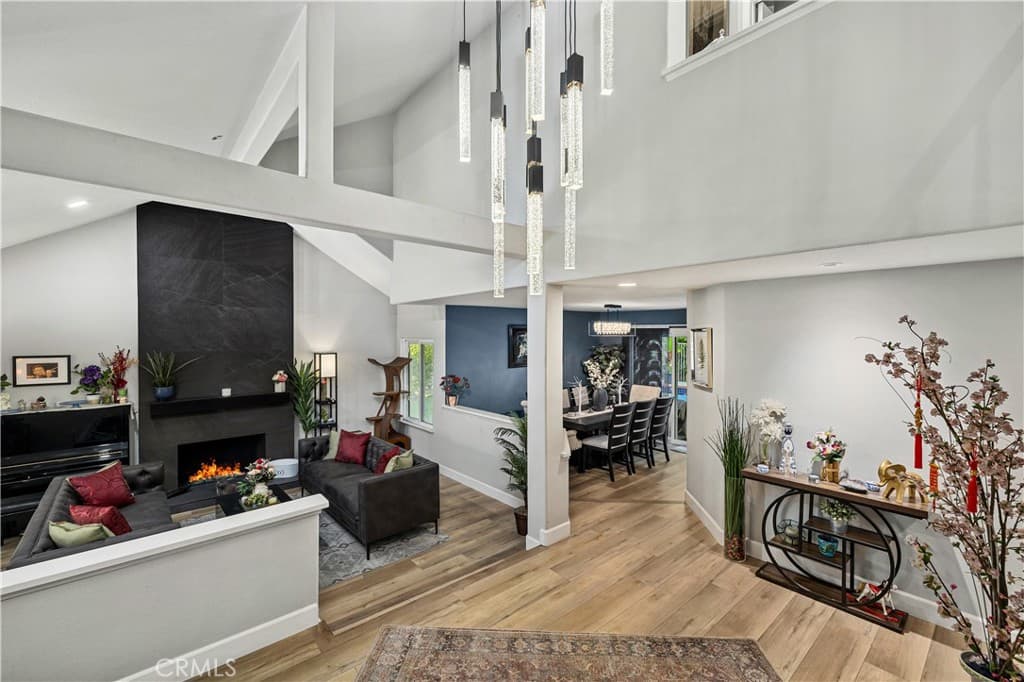 Home at 5570 Lakeview Drive, La Verne — photo 11 of 12