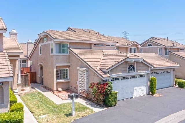 Townhouse at 12535 Countryside, El Monte — photo 2 of 12
