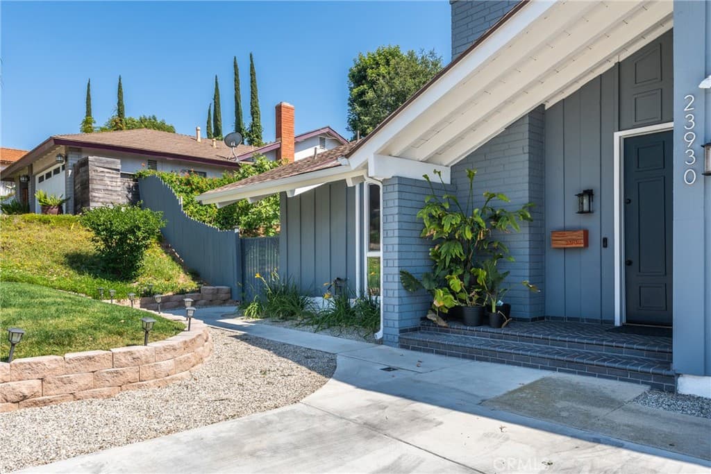 Home at 23930 Sapphire Canyon, Diamond Bar — photo 5 of 12