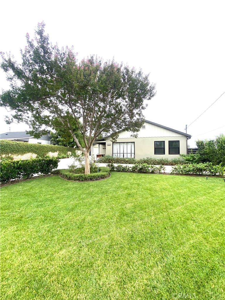 Home at 502 Bonita Avenue E, San Dimas — photo 1 of 12
