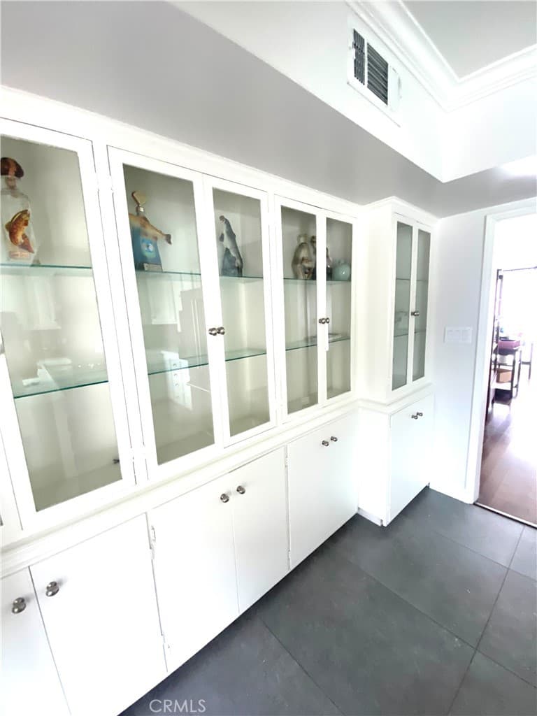 Home at 502 Bonita Avenue E, San Dimas — photo 11 of 12