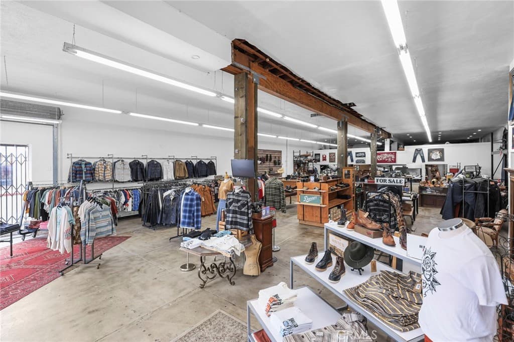 Commercial at 10640 Main Street, El Monte — photo 7 of 12