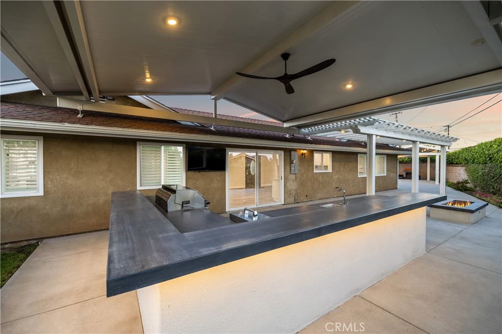Home at 1620 Victoria Place, La Verne — photo 2 of 12