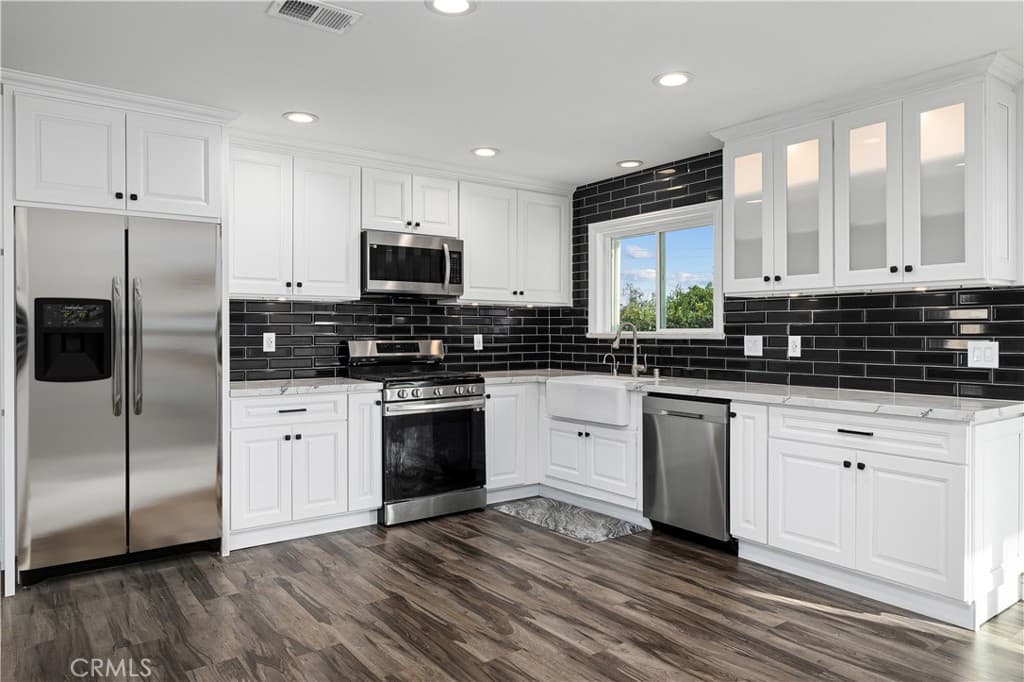 Home at 1620 Victoria Place, La Verne — photo 9 of 12