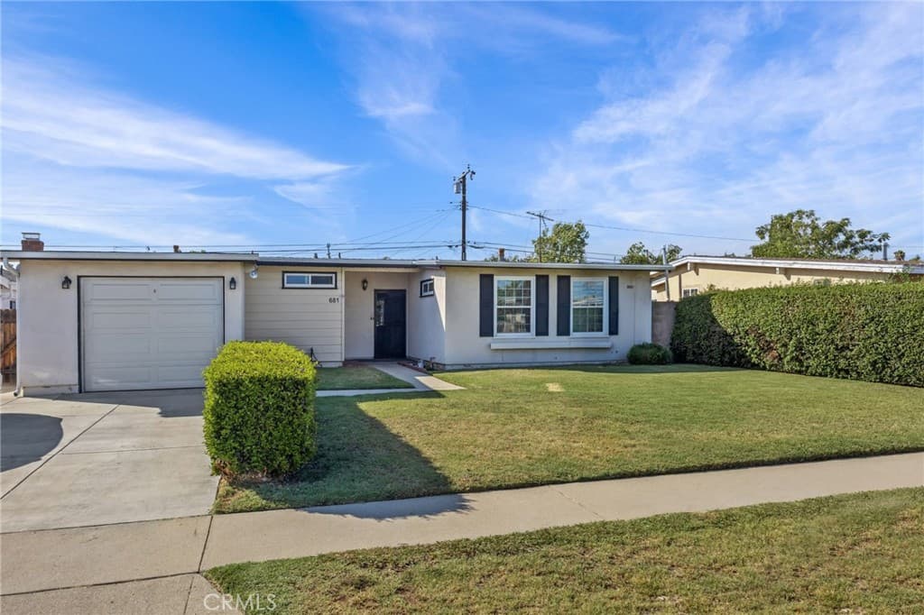 Home at 681 Van Wig, La Puente — photo 1 of 12