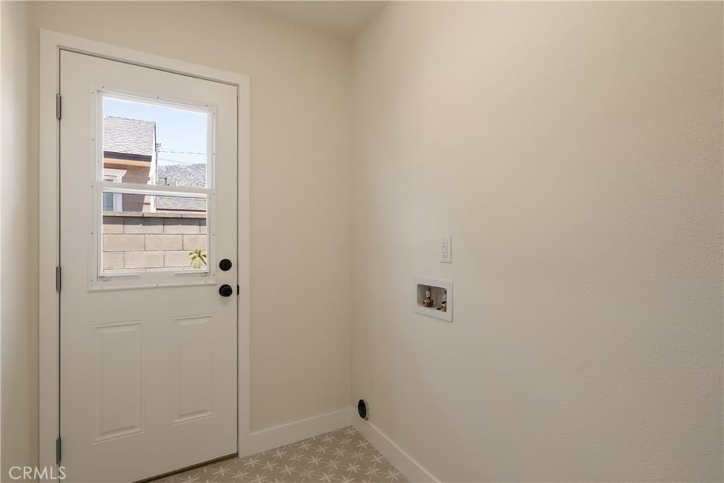 Home at 160 N Barranca, Glendora — photo 10 of 12