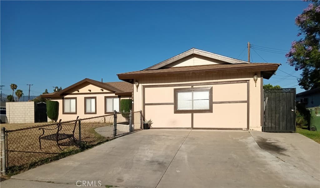 Home at 21330 E Calora, Covina — photo 3 of 12