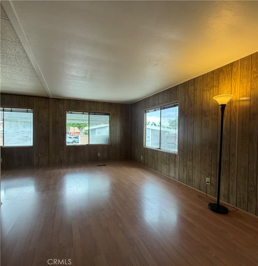 Home at 337 W Rte 66, Glendora — photo 4 of 12