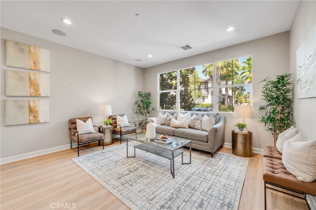 Condo at 870 E Mountain Way C, Azusa — photo 6 of 12