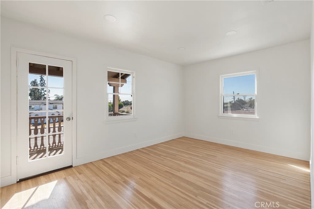 Home at 433 W Arrow, Claremont — photo 10 of 12