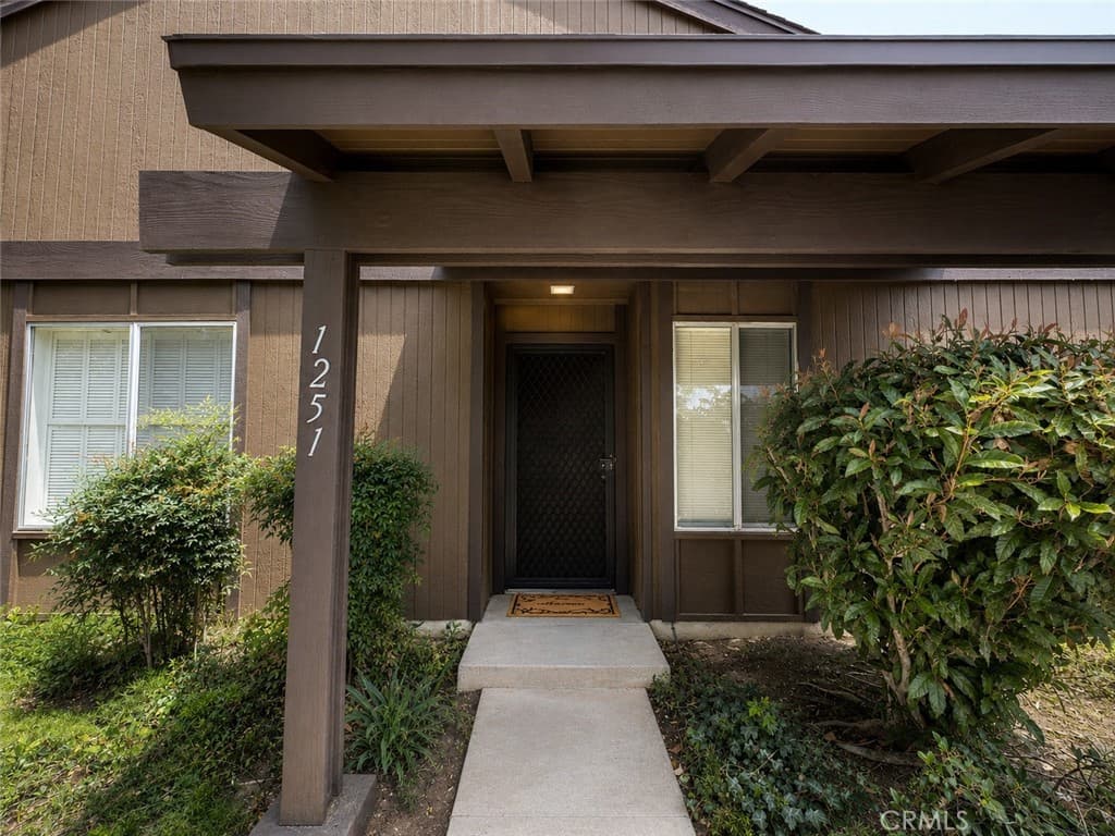 Townhouse at 1251 Bonnie Glen, San Dimas — photo 1 of 12