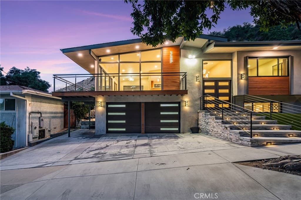 Home at 325 N Madison Avenue, Monrovia — photo 5 of 12