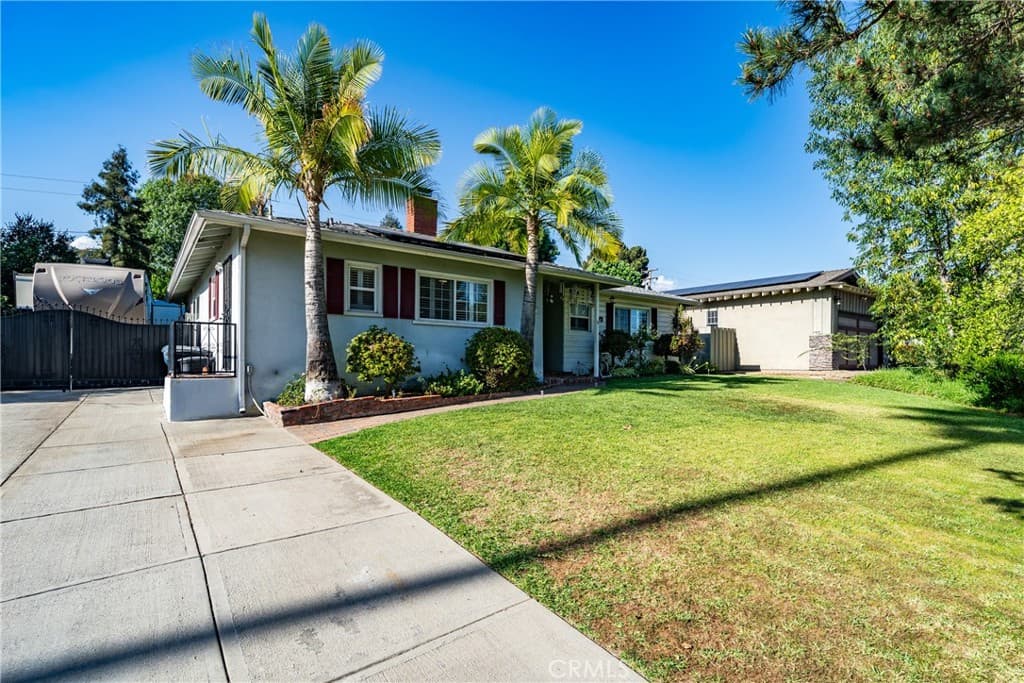 Home at 621 E Cypress, Glendora — photo 3 of 12