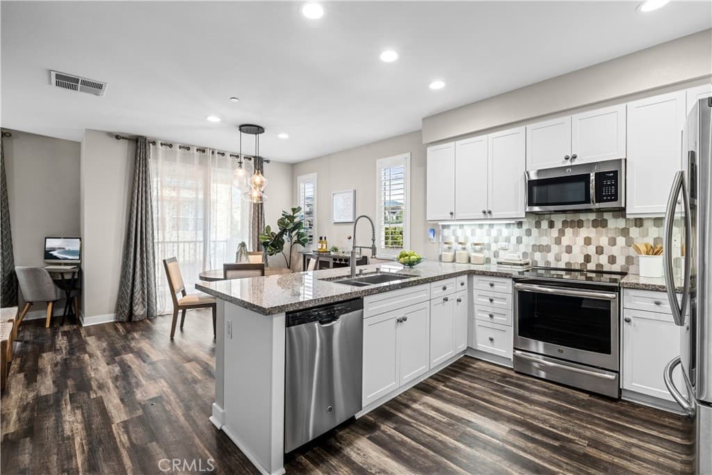 Townhouse at 619 West Foothill Boulevard 50, Glendora — photo 6 of 12
