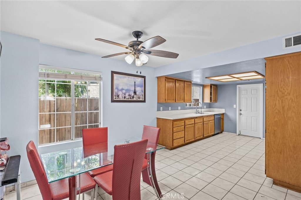 Home at 1450 W 9th, Pomona — photo 11 of 12
