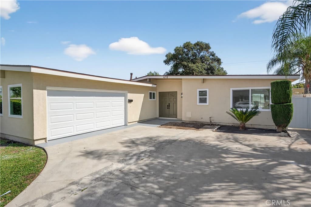 Home at 416 Mayland, La Puente — photo 4 of 12